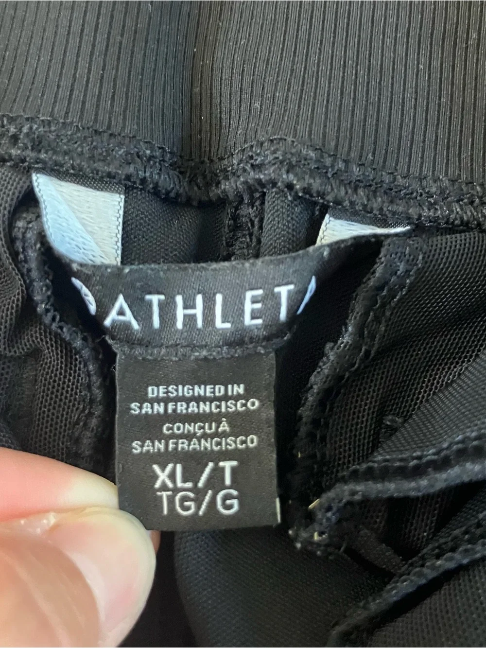Athleta black white